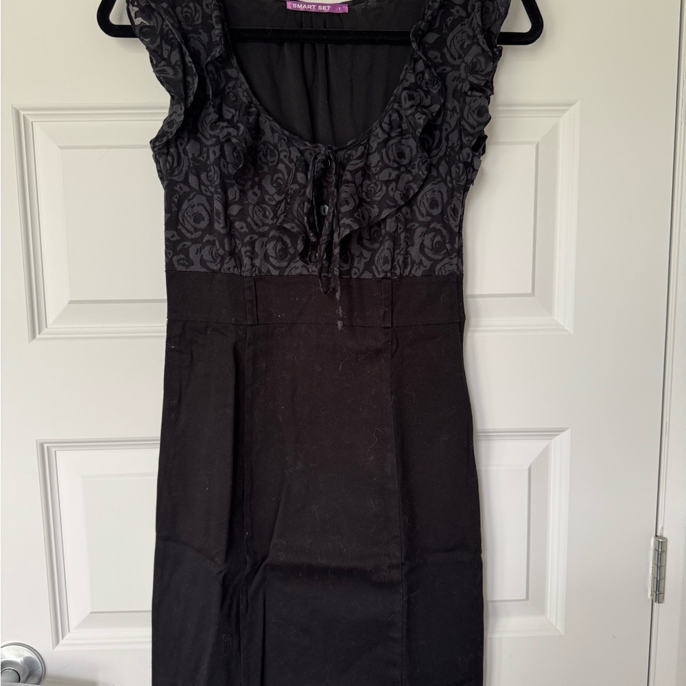Smart Set Black Floral Mini Dress